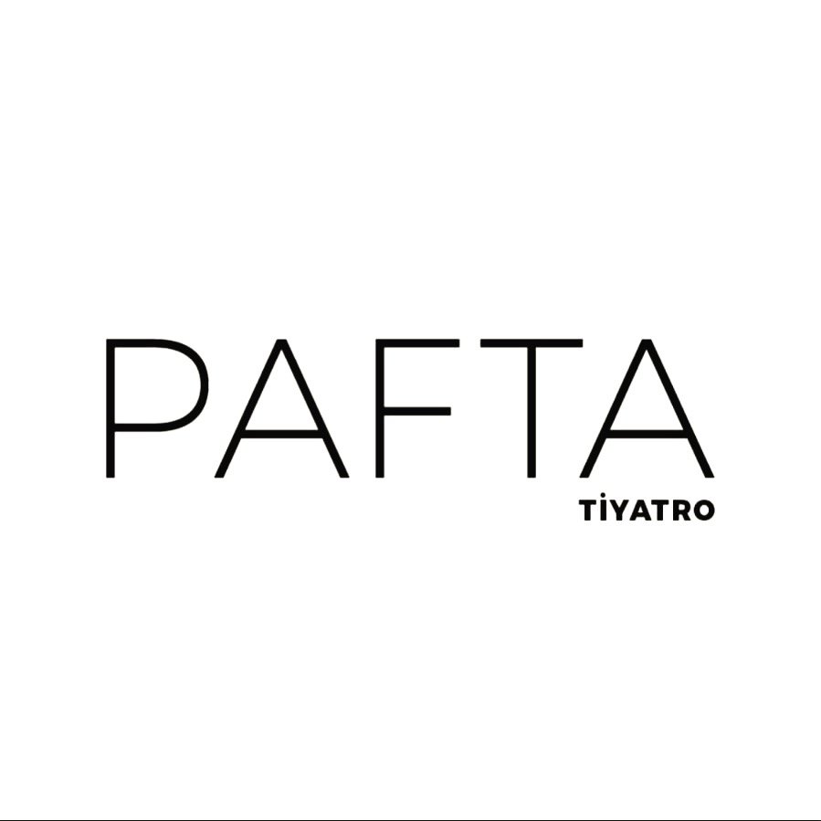 Seyirci, öğrenci, eğitmen ve oyuncu tüm tiyatro tutkunlarının ortak adresi! paftatiyatro@gmail.com