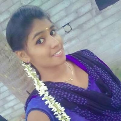 Banu72420249's profile picture. No