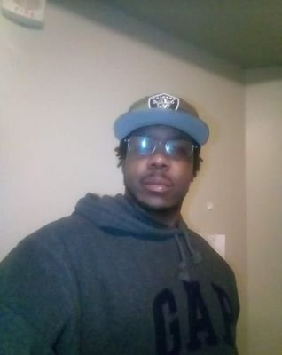 rioriojustme's profile picture. I'm not too easily influenced by others I like to see comprehend and understand I  go anywhere