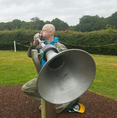 JohnRandall_E7's profile picture. Trombonist, karatier, dad, cockney, west ham fan.