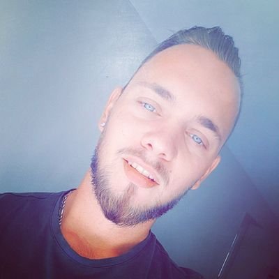 FloRetaill's profile picture. 