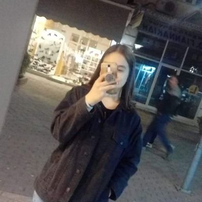 athinamrkk's profile picture. ||-//