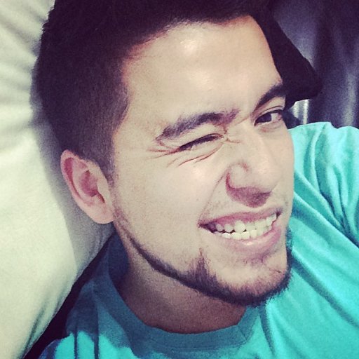 Axraii's profile picture. Imma life expert 😙-