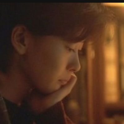 현재를 감사할 줄 모르면 신은 그것을 빼앗아간다.