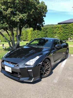 R35GTRを購入しました。
ニスモのスポリセでパワーアップ
ドライブ大好き💓♥️❤️バツイチオヤジ
です。
平日から暇をもて余していますので
どなたか助手席に座ってくださいませ❗️