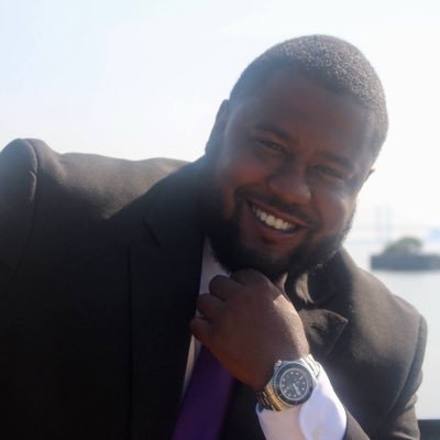 Born and raised in Chicago. Now living in Delaware. Realtor with Berkshire Hathaway and owner of Chicago Mike Foods
