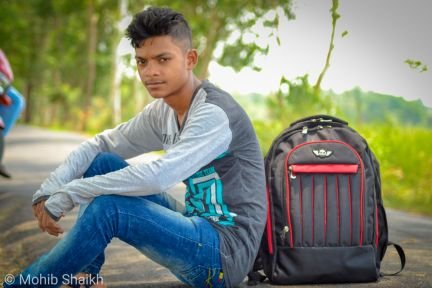 MohibSh90860147's profile picture. 