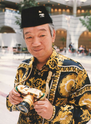 山縣敏憲 Satoitsu いえいえ ライカ広場 湘南カメラクラブ などのクラカメ好きクラブの中にも まだフィルム派がおりますからね 女性のフィルム派までおります Http T Co P6i57pxfha