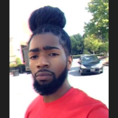 24. just out here livin’ | UGA Alum | Educator 👨🏿🏫 #BLM #EdEquity bey yourself.