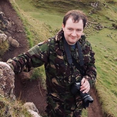geoandymcd's profile picture. Geoscientist, Petrophysicist & YouTuber who is interested in rocks and machine learning, data science and artificial intelligence.