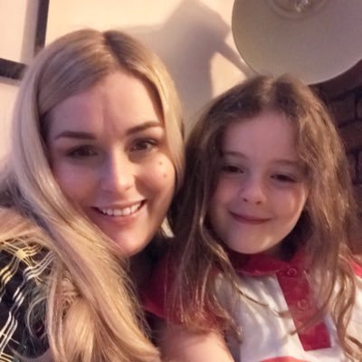 LeaSamantha's profile picture. Nose in a book. Retweets not endorsements.