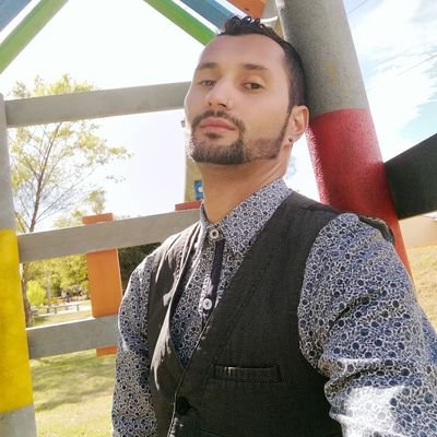 RichardRave7's profile picture. 