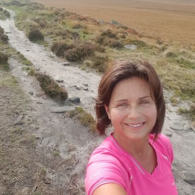 helenshaw911's profile picture. 'Love the life you live'
views my own