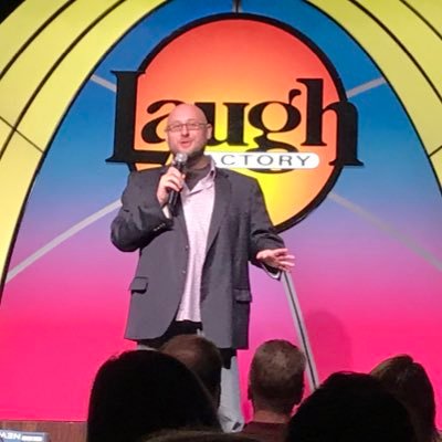 Stand Up Comedian, Lactose Intollerant, Creative Dir @comiccure, Dog Lover, Diabetic https://t.co/Yybt9E2opp Instagram: @RichyLeis