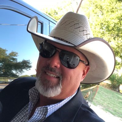 JonmLew's profile picture. 