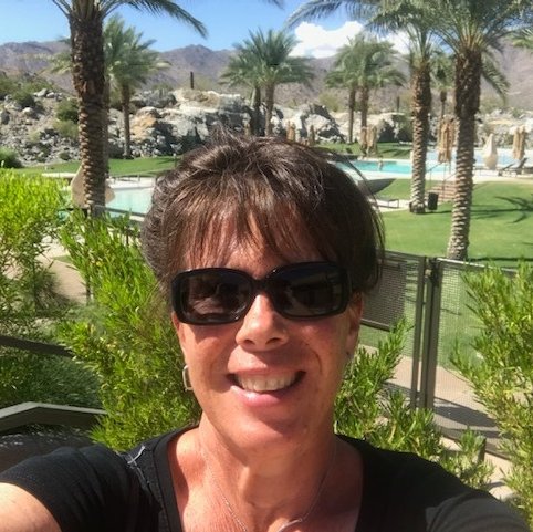 DesertLuxLife's profile picture. 480-309-6942 DesertLuxLife@gmail.com