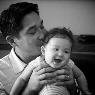 dadmakeshome's profile picture. Positive, strong, involved and present in my household and my community.