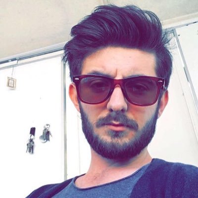 NKÜ Çev.Müh. İçinizden en az yarısını arzuladığımın yarısı kadar bile tanımıyorum ve yarınızdan azını hak ettiğinizin ancak yarısı kadar sevebiliyorum..
