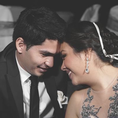 Soy casada, de sonrisa y ojos exclusivos soy prohibida. De triple nacionalidad,  Licenciada en Ciencias de la  Comunicación, y Mamá. 💙🧸