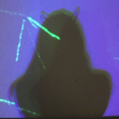 anagitiererin's profile picture. unrasiert | männerhassend | untervögelt | hysterisch | zu laut lachend