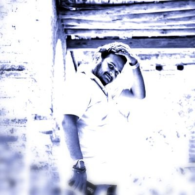 yograjpardeshi's profile picture. #graphicdesigner #visualizer 
 #photographylover #trekkinglover #travelinglover