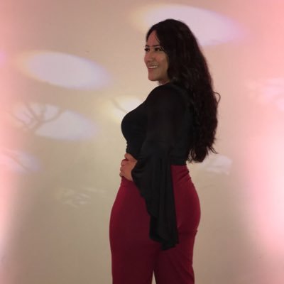 Follow me on IG ! @la_seniaa