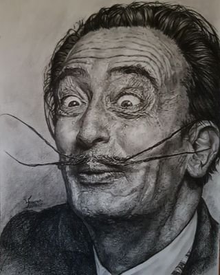 Arty farty loon that tells the odd tale when I'm not being a recluse
