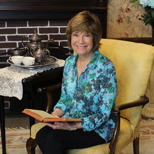 Historical fiction author of the novels The Glovemaker, The Promise and The Personal History of Rachel DuPree. Fan of Astros baseball, national parks, & books.