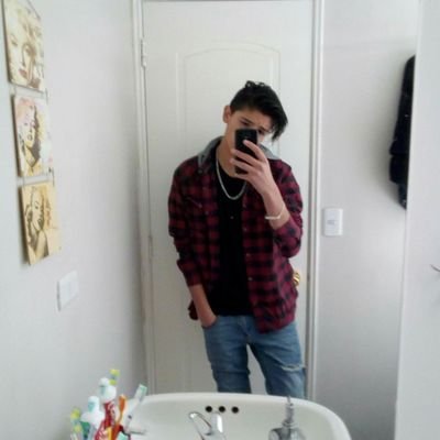 vicente19566338's profile picture. sigueme en mi instagram 
@Vicente_gram_