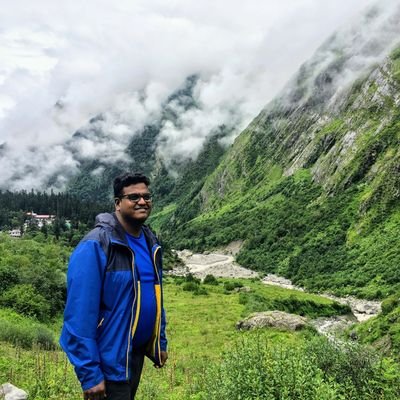 S/W Engineer, Stock Market Trader, Movie buff, Passionate about Language!! 🍻🍻