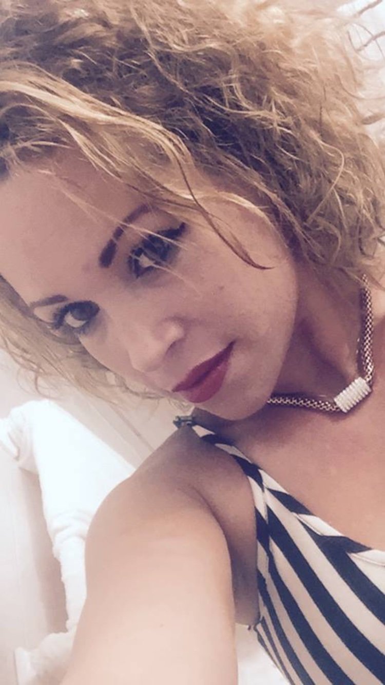 Patti4u77's profile picture. I need some one good to look at.  A good talk. A good listener.  Some one to laugh and joke with.  Some one that will work with me inside and out.