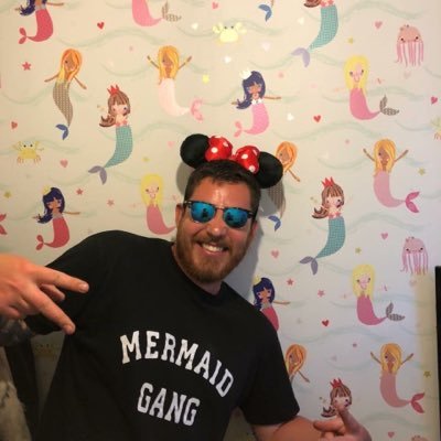 ben_hasson's profile picture. have you ever seen me and superman in the same room?... I thought not.