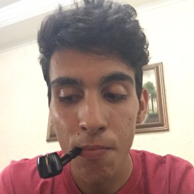 O Rafa Moreira q n deu um tiro na sua vó