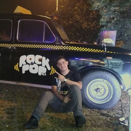 ROCK&ROLL 🎸🔥 🇵🇾
Con más ganas de creer que de pensar...
