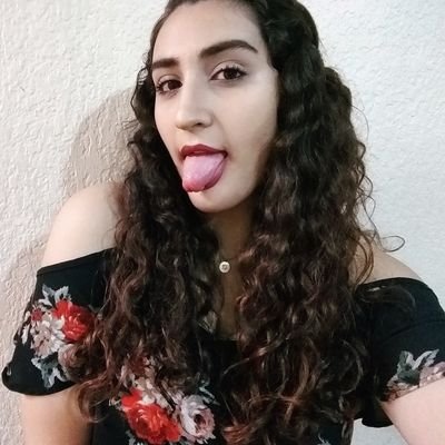 Girl05Random's profile picture. 