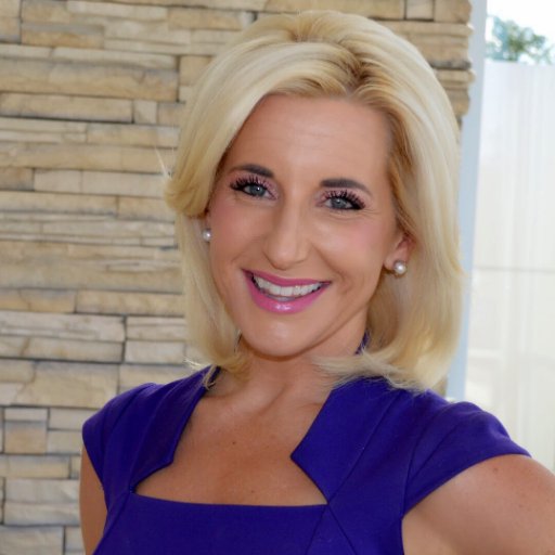 💁Anchor & Reporter @KENS5
💁former teacher and school counselor @SBISD
Story Idea: vcroix@kens.com
https://t.co/NSjATKFJpo