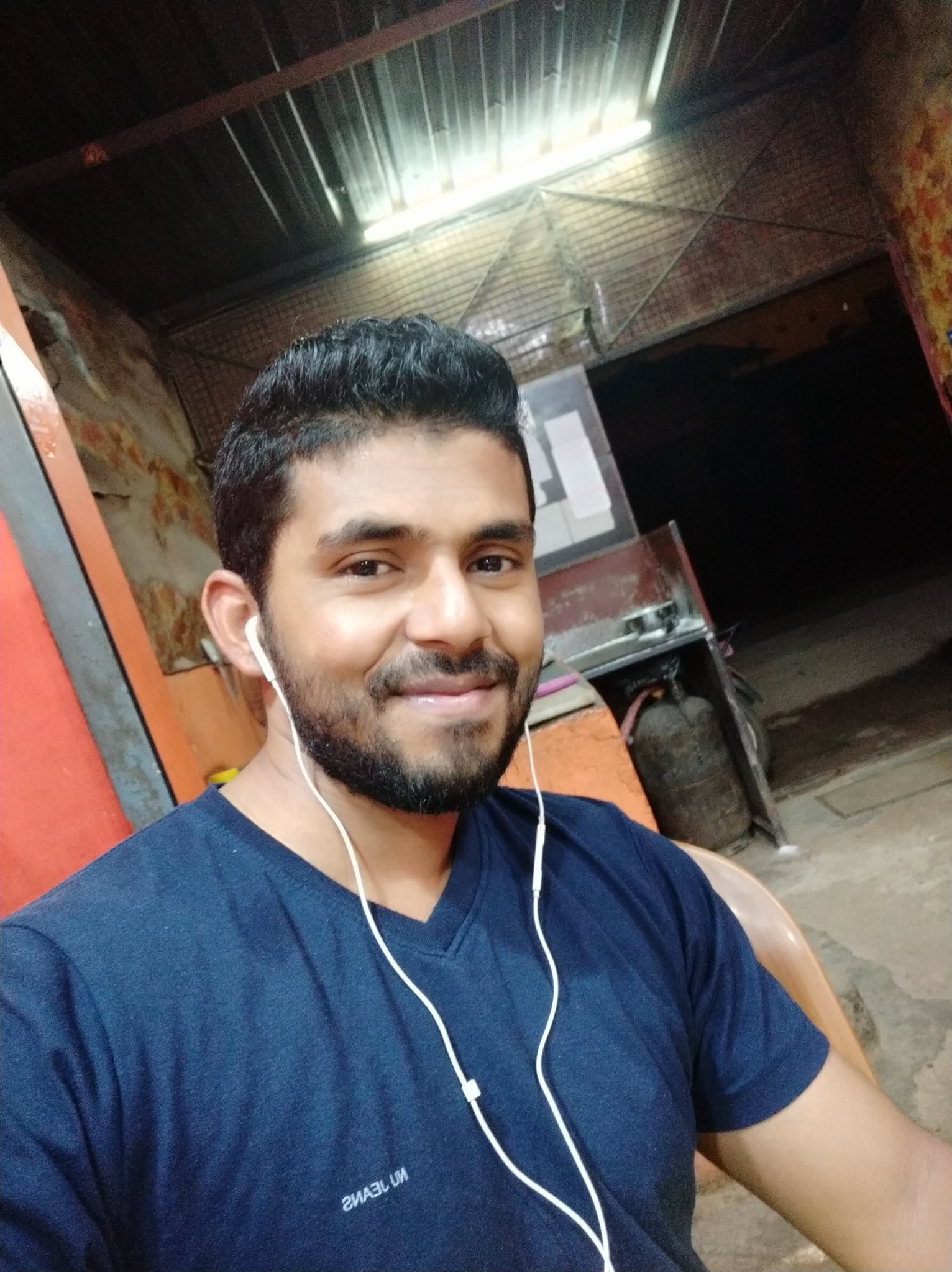 gourishmahale's profile picture. 