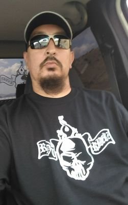 EcholouieChris's profile picture. I'm from UT here to find someone to chat with mainly. Also here to swap pics & meme for adults. Who can't use naughty memes to share with their friends right?