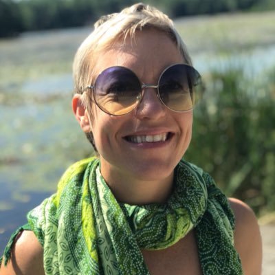 SavageCayman's profile picture. Social Marketer, Lover of Art, Foodie, 'Executive Hippy', Wanna-be-Geek, Yogi, Mother of one. Finding my voice - one tweet at a time. #AnythingIsPossible