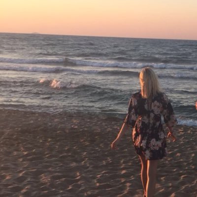 TheDailyAlex's profile picture. blogger