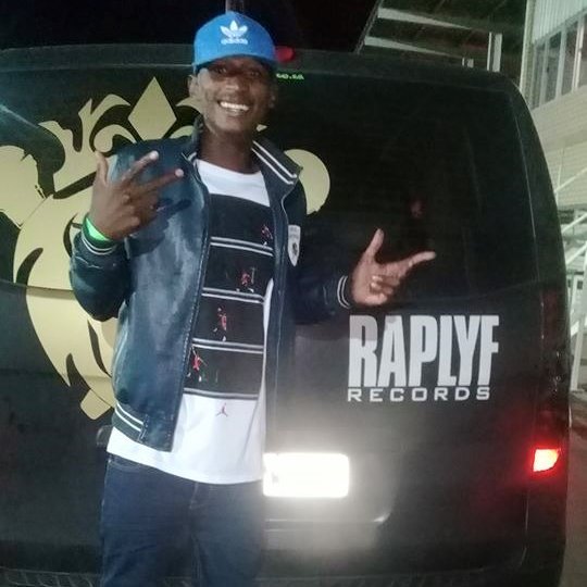 mojalef83370806's profile picture. Im a student teacher😀