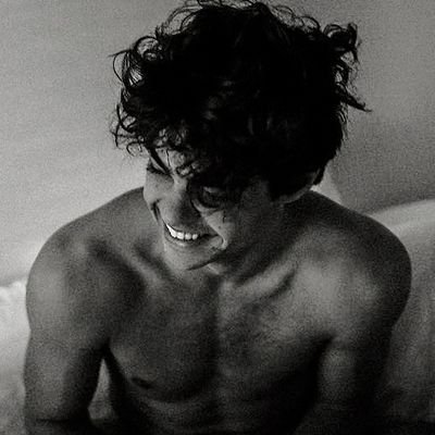 Noahrpw's profile picture. 𝓘 𝓪𝓵𝔀𝓪𝔂𝓼 𝓽𝓻𝔂 𝓽𝓸 𝓫𝓮 𝓷𝓲𝓬𝓮.