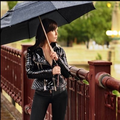 AgentVendela's profile picture. Code name 0034D Mysterious |🍷connoisseur|foodie |🌎 traveler |worldly |eco-warrior|