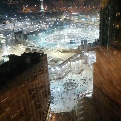 ربي اجعلني من اهل القرآن وخاصته واجعلني اللهم مباركة أينما كنت