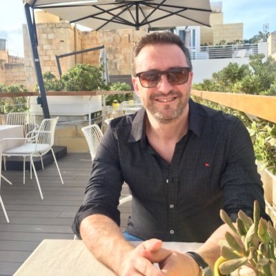 Professional design and amature rock guitar make me happy. Director of Research at PDR and Professor of User Centred Design, Cardiff Metropolitan University