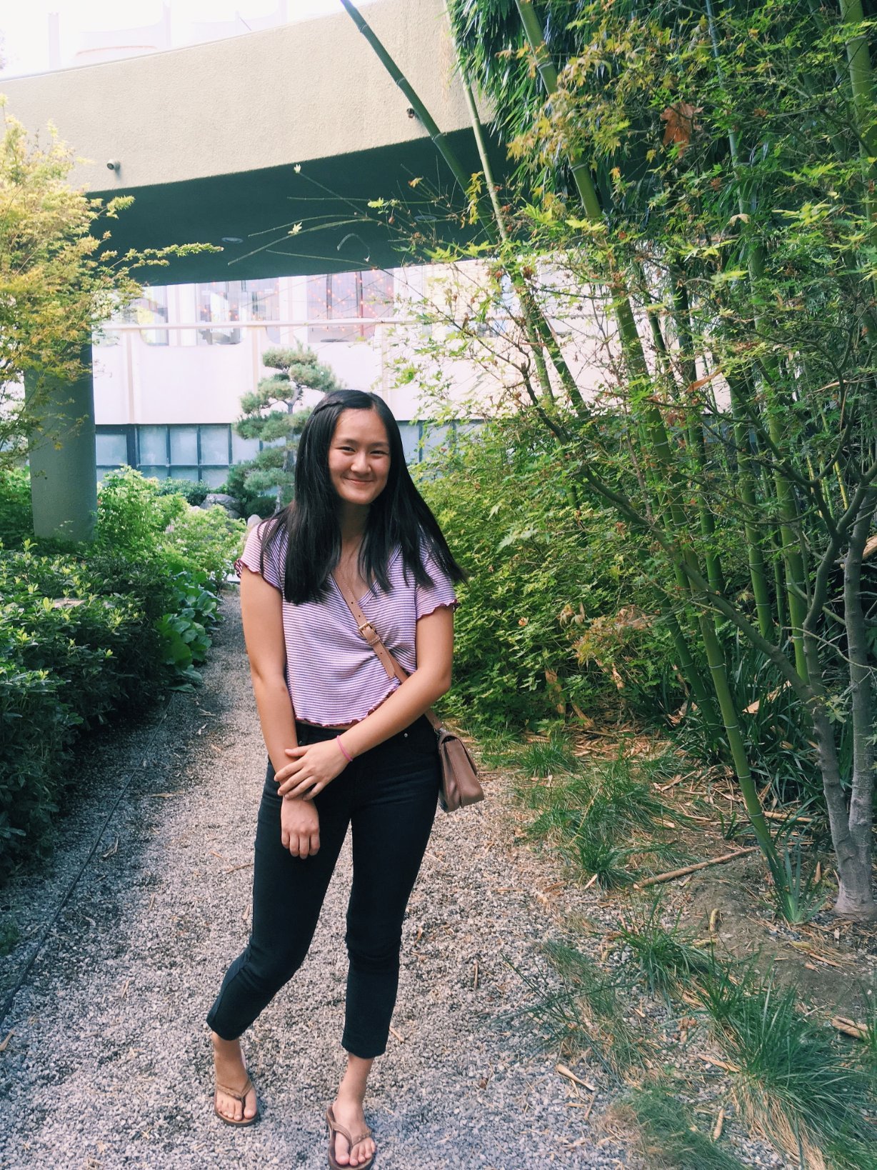 feoraah's profile picture. huh