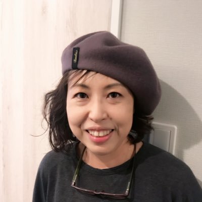 大阪のど真ん中に住んでるけど自然大好き♪三線習って2年半!エクスマ10期生、なにわあきんど塾22期生、天神橋筋商店街二丁目理事、独身孫2人、大阪の天神橋筋商店街で「トロフィーのNS」https://t.co/19e0kETaFi と「天満天神MAIDO屋」https://t.co/kHpV4QgvHT を経営。