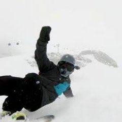 phillacho's profile picture. #Skiing
