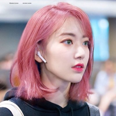 twicetagram_mp3's profile picture. LOOΠΔ | WJSN | TWICE | SAKURA | CHAEYEON |HITOMI | EUNBI | main:@uwubyunbaek