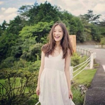 mamaboob's profile picture. 文字♛逻辑♧思考